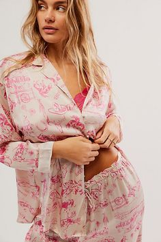 Dreamy Days Pajama Set Luxury Fitted White Intimates, Printed Sleepwear For Spring Loungewear, Printed Long Sleeve Sleepwear For Sleepover, Spring Long Sleeve Sleepwear For Pajama Party, Spring Long Sleeve Pajama Party Sleepwear, Spring Printed Relaxed Fit Sleepwear, Printed Relaxed Fit Sleepwear For Spring, Printed Relaxed Fit Spring Sleepwear, Spring Long Sleeve Sleepover Set