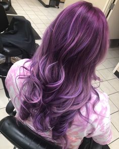 Unique Purple Hair, Mauve Purple Hair, Dark Purple To Light Purple Hair, Dimensional Purple Hair, Purple Aesthetic Hair, Balayage Purple, Amethyst Hair, Purple Balayage, Light Purple Hair