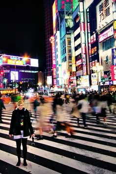 Tokyo - 9 Facts about the most fascinating and bizarre city in the world #Japan - @Just1WayTicket All About Japan, Roppongi, Go To Japan, Tokyo Travel, Visit Japan, Future Travel, Neon Lights, Fukuoka, Yokohama