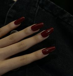 Dark Red Nails With Design Coffin, Deep Red And Black Nails, Dark Blood Red Nails, Dark Red Coffin Nails, Black And Burgundy Nails, Nails Inspiration Ballerina, Chrome Coffin, Art Makeup Ideas, Aesthetic Nail Designs