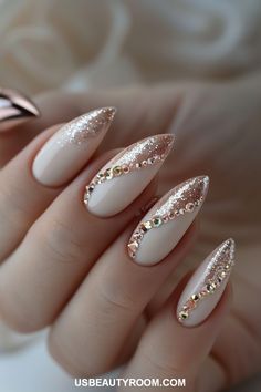 30+ Summer French Nails Ideas and Design in 2024 French Nails Design 2024, White And Gold Nails Simple, French Tip Variations, Wedding Nails Acrylic, French Fall Nails, French Nails Ideas, Celebrity Nails Trends, Summer French Nails, Burgundy Acrylic Nails