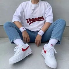 Vans Outfit Men, Vintage Outfits Men, Vans Outfit, You Make Me Laugh, Mens Outfit Inspiration, Mens Fashion Streetwear, Stylish Mens Outfits