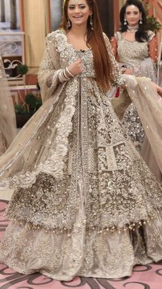 Pakistani Lehngas, Gharara Bridal, Embroidered Outfit, Asian Bridal Dresses, Asian Wedding Dress, Pearls Wedding, Pakistani Wedding Outfits