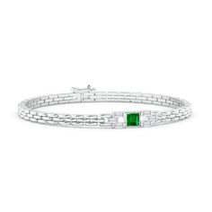 Let your wrist do the talking with this 14k white gold square emerald rectangle link bracelet. The bezel-set rich green gem is flanked by bar-set baguette diamonds. This sophisticated emerald and diamond bracelet exudes a sleek and modern look. Green Gem, Emerald Bracelet, Gold Sign, Baguette Diamonds, Green Gems, Rich Green, Green Diamond, Bar Bracelets, Fine Jewelry Bracelets