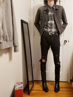 Chelsea Boots Outfit, Rock Outfits, Androgynous Fashion, Streetwear Men Outfits, Men Fashion Casual Outfits, Secret Obsession, Mens Casual Outfits