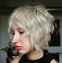 Modern Shag Haircut, Short Shaggy Haircuts, Blonde Balayage Highlights, Short Shag Haircuts, Textured Haircut, Fine Straight Hair, Shaggy Short Hair, Shaggy Haircuts