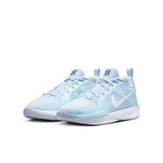 the nike zoom low is available in light blue and white