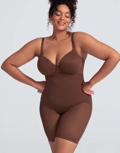 The SuperPower Short's targeted compression works using panels of varying compression to shape where you want to shape and release everywhere else. Honeylove, SuperPower Shorts Shapewear for Women in Runway (Black), Size: 1X Tummy Toning, Plus Size Posing, Shapewear For Women, Hands On Hips, Cami Bodysuit, Tank Bodysuit, Espresso Brown, Long Torso, Women's Shapewear