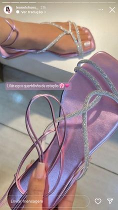 Pretty Sandals, Stunning Shoes, Girly Shoes, Aesthetic Shoes, Boots And Sneakers, Pretty Shoes, Dream Shoes, Just Girl Things