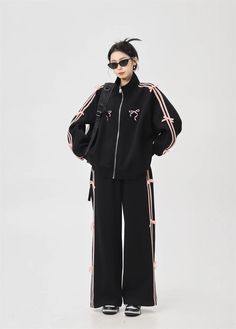 Bow Tracksuit Set – Free From Label Track Suits Women Style, Track Silhouette, Tracksuit Outfit Women, Track Suits Women, Autumn Street, Suits Korean, Track Suits, Sweatsuit Set, Track Suit