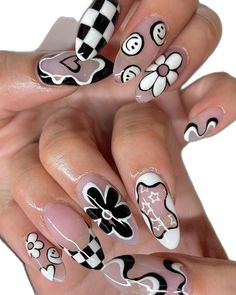 Unique Spring Nails, Guy Nails, Trippy Nails, Black And White Nail, Nail Design Glitter, Black And White Nail Art, Cute Nail Art Designs, Edgy Nails