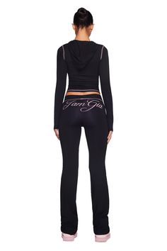 BLARE TRACKPANT - BLACK | I.AM.GIA Stockholm Fashion Black Women, Pants With Slits On The Side, I Am Gia Outfits, Cute Tracksuits, Iam Gia, I Am Gia Set, Flat Chested Fashion, All Black Fits, Feminine Streetwear