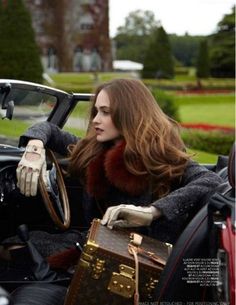 English Country Manor, British Country, Parisienne Chic, English Country Style, Driving Gloves, Mötley Crüe, English Style, Old Money Aesthetic, Slice Of Life