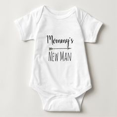 Cricut Onesies, Unique Bodysuit, Golf Baby Showers, Baby Nap, Personalized Baby Clothes, Happy Birthday Baby, New Grandma, Gold Baby, Baby Body