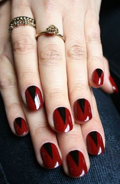 17 Sexy Red Nail Designs for the Season - Pretty Designs Cute Red Nails, Red Nail Art, Kiss Nails, Nail Polish Trends, Her Nails, Red Nail Designs, Black Nail, Hot Nails, Manicure Y Pedicure