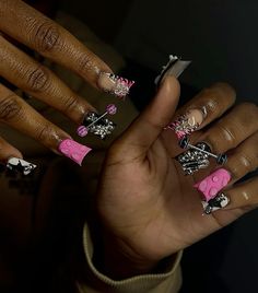 @fuckdolly Nails Duck, Black Acrylic Nails, Acrylic Nail Set, Airbrush Nails, Diy Acrylic Nails, Baddie Nails