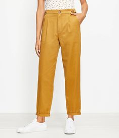 Petite Pants, Tapered Pants, Tapered Legs, Jeans Pants, Effortless Style, Work Outfit, Leg Pants, Parachute Pants, Fabric Care