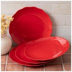 Dimensions: 0.87" H x 8.19" W x 8.19" D Material: Ceramic Color: Red Care & Safety: Food, Microwave & Dishwasher Safe Quantity: 4 Serve scrumptious snacks in style by using these Wavy Salad Plates. These plates have a wavy rim for an eye-catching pop of visual interest. Their solid color makes them easy to pair with complementary decor for a cohesive tablescape. Use them to serve salads, appetizers, and more at the next get-together! Salads Appetizers, Red Salad, Food Microwave, Ceramic Color, Dark Home Decor, Salad Plates, Tablescapes, Dinnerware, Dishwasher Safe