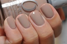 Tan Nails, Nails Neutral, Pink Nail Colors, Hair Skin Nails, Essie Nail, Neutral Nails, Nailed It, Chic Nails, Nail Polish Colors