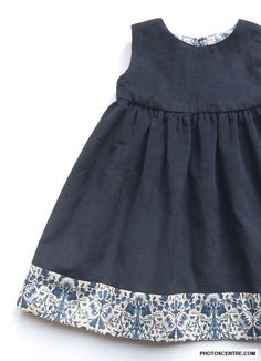 Liberty Print Dress, Sewing Kids Clothes, Trendy Sewing, Girl Dress Patterns, Kids Frocks, Print Ideas, Plain Fabric, Frocks For Girls, Liberty Print