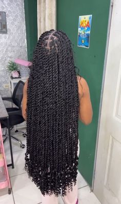 Rope Twist With Curly Ends, Black Island Twist, 72 Inch Braids, Island Twist, Braided Hairstyles For Black Women Cornrows, Goddess Braids Hairstyles, Quick Natural Hair Styles, Box Braids Hairstyles For Black Women