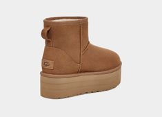 Ugg Platform Boots, Ugg Classic Mini, Saltwater Sandals, Fossil Fuels, Muck Boots, Ugg Classic, House Shoes, Classic Mini, Flat Espadrilles