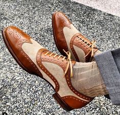 Spectator Shoes, Brogues Men, Wingtip Shoes, Custom Design Shoes, Dress Luxury, Men Suede, Oxford Shoes Men, I'm With The Band, Brogue Shoes