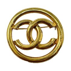 Chanel 1993 24K Gold-Plated Interlocking CC Logo in Circle Pin/Brooch Designer = Chanel Color = Gold Material = Gold Plated Condition = Good Class = Premier Location: Glencoe Item Number: 11041-279 Item ID: 276351 Category: Pin Logo In Circle, Chanel 1993, Chanel Pin, Chanel Pins, Premier Jewelry, Suit Shoes, Ring Watch, Fashion Design Clothes, Instagram Icons