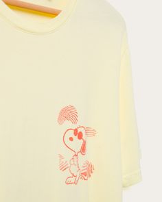 Snoopy's laid back in full vacation mode in our Peanuts Snoopy Day Trippin' Vintage Tee in Buttercup. The left chest graphic is balanced by the full beach-scape back graphic, featured in a fresh, pop-y color combo & finished with destruction and grinding on the neck, sleeve and hem. It feels like it's been worn for years. Shop our Peanuts Collection HERE. Womens Vintage Tees, Snoopy T Shirt, Graphic Tees For Men, Food Clothes, Ladder Stitch, Tees For Men, Vacation Mode, Peanuts Snoopy, Vintage Tee