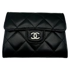 Chanel card case in lamb leather with silver fittings, as good as new made in France case comes with original ID card Chanel Wallets, Vintage Chanel Bag, Chanel Boutique, Signature Quilts, Louis Vuitton Red, Coin Purse Wallet, Ostrich Leather, Black Leather Handbags, Chanel Wallet