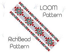 the loom bracelet pattern is shown in red, green and blue