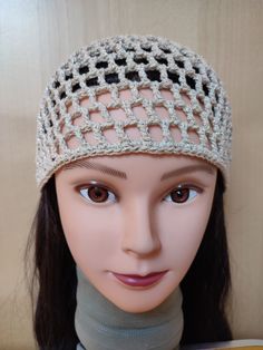 This net-style skull cap is made with premium quality cotton-rich yarn in a lovely sparkle champagne colour (88% cotton and 12% metallic). Perfect for any party including hen parties, festivals, concerts, discos, art events,... or just to lift your spirits anytime :) The hat is hand-crocheted in a single size and it fits most adult head sizes. You can see my other hats here: https://www.etsy.com/uk/shop/EyvoraCrochet?ref=shop-header-name&listing_id=1611655341&from_page=listing&section_id=4066781 Disco Hat, 70s Hats, Champagne Colour, Retro Hat, Retro Hats, Skull Hat, Festival Hat, Pink Skull, Mesh Hat