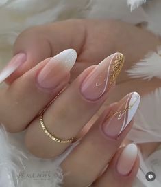 Golden Nails Designs Classy, Fancy Nails Designs, Stylish Nails Designs, Almond Acrylic Nails, Bridal Nails, Fabulous Nails, Classy Nails