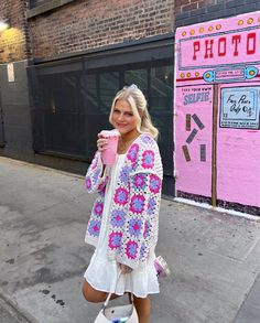 Flower Child Cardigan *RESTOCKED* – Coco McCall Shop Casual Dopamine Dressing, Flower Child Aesthetic Outfit, Flower Cardigan Outfit, Fun Cardigans, Granny Square Clothes, Cardigan Pattern Crochet, Granny Square Crochet Cardigan, Teacher Ootd, Flower Cardigan