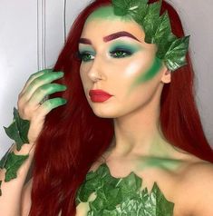 Poison Ivy Makeup, Poison Ivy Halloween Costume, Ivy Costume, Poison Ivy Costumes, Halloween Coustumes, 1st Halloween, Cool Halloween Makeup, Holloween Costume, Halloween Makeup Scary