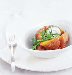 Microwaved herby, zesty fish recipe | delicious. magazine Potato Microwave, Mic Dejun Rapid, Microwave Sweet Potato, Jacket Potatoes, Sweet Potato Recipe, Low Gi, Baked Potato Recipes