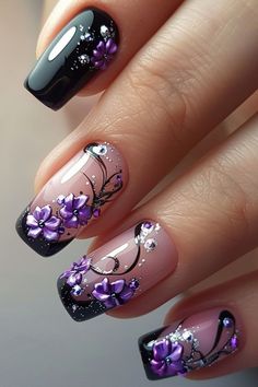 Amazing Nail Designs Creative, Purple Acrylic Nails Designs, Purple Wedding Nails, Purple And Silver Nails, Frozen Nails, Prom Nail Designs, Trending Looks, Bridal Nails Designs