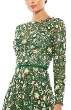 Glitter Prom Dresses, Short Summer Dresses, Embellished Gown, Sequin Prom Dresses, Beautiful Dress Designs, Western Chic, Prom Dress Shopping, Green Prom Dress, Satin Prom Dress