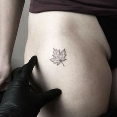 Fall Tattoos, Adorable Tattoos, Handmade Tattoo, Tattoo Simple, Hand Poked Tattoo