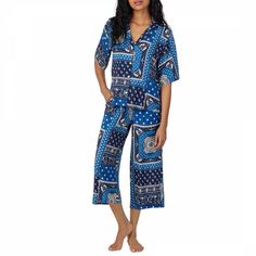 The shirt has 3/4 length sleeves and a notch collar The bottoms are cropped and have two side pockets.Colour: BlueComposition: 100% Viscose Blue Print Design, Lounge Robes, Culotte Pants, Notch Collar, Sleepwear & Loungewear