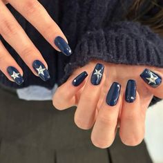 Navy Blue Nails Square, Gel Nails Short Design, Nails With Navy Blue Dress, K On Nails, Navy Winter Nails, Navy Blue Short Nails, Simple Cute Short Nails, Winter Short Nail Designs, Blue Nails Inspiration