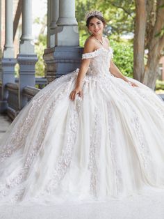 Applique Off Shoulder Quinceanera Dress by House of Wu 26049 – ABC Fashion Quinceanera Poses, White Quinceanera Dresses, Corset Boning, Gown Skirt, Quinceanera Dress, Off The Shoulder Long Sleeve, Ball Gown Skirt, Quince Dresses, Embroidery Lace