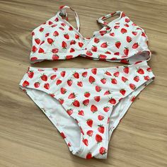 Girls Shein Strawberry Bathing Suit Size 140 Brand New Never Worn Make Me An Offer! White Stretch Swimwear For Fun, Trendy White Cotton Swimwear, Cute White Printed Sets, Trendy White Sets For Vacation, Fun White Stretch Swimwear, Cute Stretch White Sets, Playful White Printed Sets, White Printed Sets For Beach Season, Playful White Swimwear For Spring