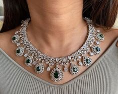 Crystal Bridal Jewelry Sets, Indian Bridal Jewelry Sets, Diamond Necklace Designs, Bridal Diamond Jewellery, Bridal Jewelry Set, Diamond Necklace Set, Diamond Jewelry Necklace, Diamond Jewelry Designs, Green Jewelry