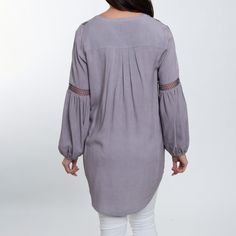 Add some interest to your wardrobe! The Oakley V-Neck Tunic features a fun denim blue color or purple ash with a classic v-neck and cute lace trim. Boho-inspired, this blouse would look great paired with your favorite jeans or leggings.- This cozy top is perfect for your Fall and Winter wardrobe, throw over your favorite pair of leggings or skinny jeans with some boots and necklace for a classic look!- This fun tunic shirt dress will become one of your wardrobe essentials once you see how many g Gray V-neck Blouse For Fall, Casual Lace Trim Tops For Fall, Casual Gray V-neck Blouse, Casual Purple V-neck Blouse, Casual Purple Top With Lace Trim, Casual Tops With Lace Trim For Layering, Casual Lace Trim Tops For Layering, Casual V-neck Top With Crochet Trim, Casual Blouse With Lace Trim And Relaxed Fit