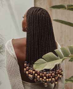 African Braids Hairstyles With Beads, Twists With Beads Hairstyles, Knotless Braids With Wooden Beads, Long Twists With Beads, Long Braids With Beads Hairstyles, Short Beaded Braids, Short Hair With Beads, Long Box Braids With Beads, Twist Braids With Beads