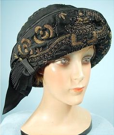 1920 Hats, Madeleine Vionnet, Cloche Hats, Dresses Fancy, Jean Patou, Metallic Embroidery