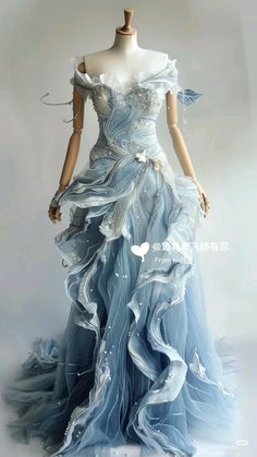 Air Inspired Dress, Dress That Looks Like Water, Mermaid Fantasy Dress, Ocean Goddess Dress, Fantasy Dresses Aesthetic, Water Dress Aesthetic, Ocean Themed Dresses, Mermaid Aesthetic Dress, Mermaid Dress Aesthetic