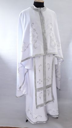 Luxury Fitted Traditional Vestments, Luxury White Vestments For Ceremony, Luxury Embroidered Elegant Vestments, White Elegant Chasuble For Weddings, White Embroidered Agbada For Wedding, Priest Outfit, Priest Robes, Church Attire, Type Machine