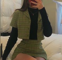 Cute 90s Outfits, Kfashion Ulzzang, Korean Fashion Aesthetic, Vintage Hipster, 90s Fashion Outfits, Grunge Look, A Skirt, Mode Inspo, 가을 패션